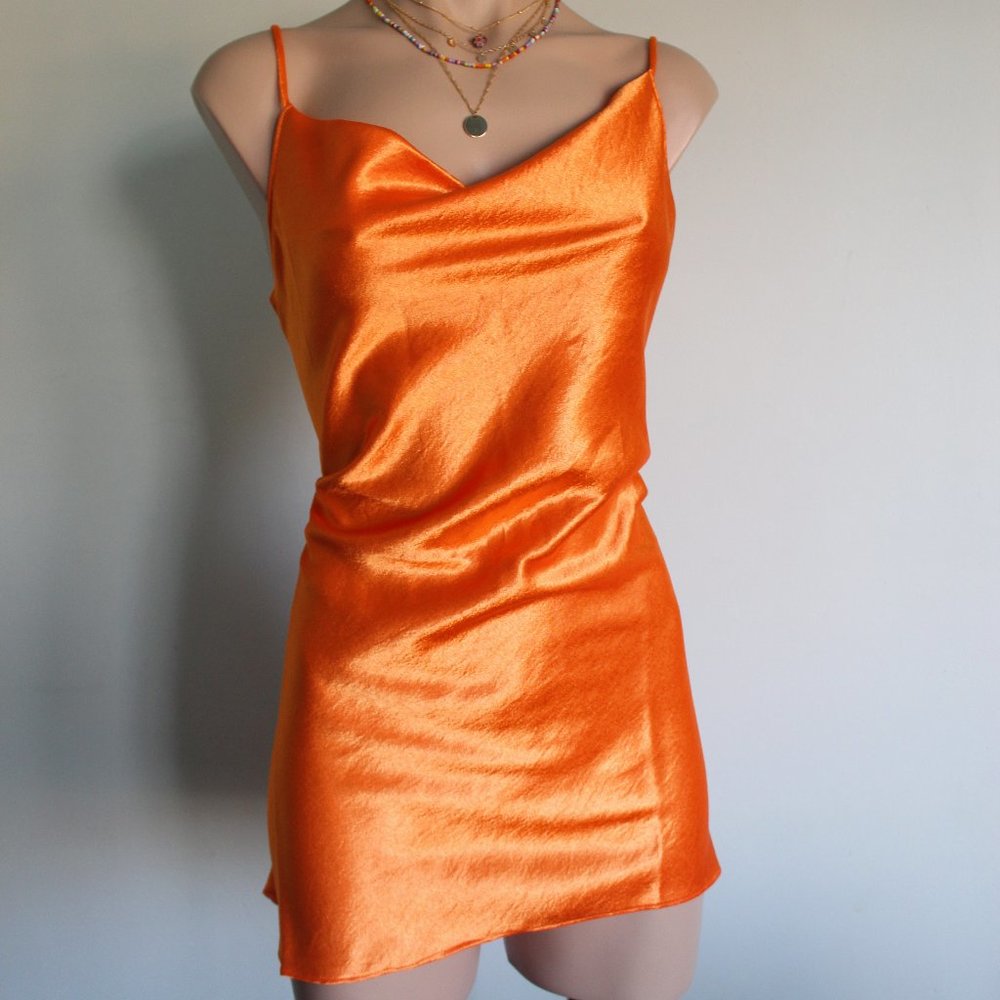 🐚🌞Summer tings Collection// Tangerine mini Dress - Picture 5 of 5